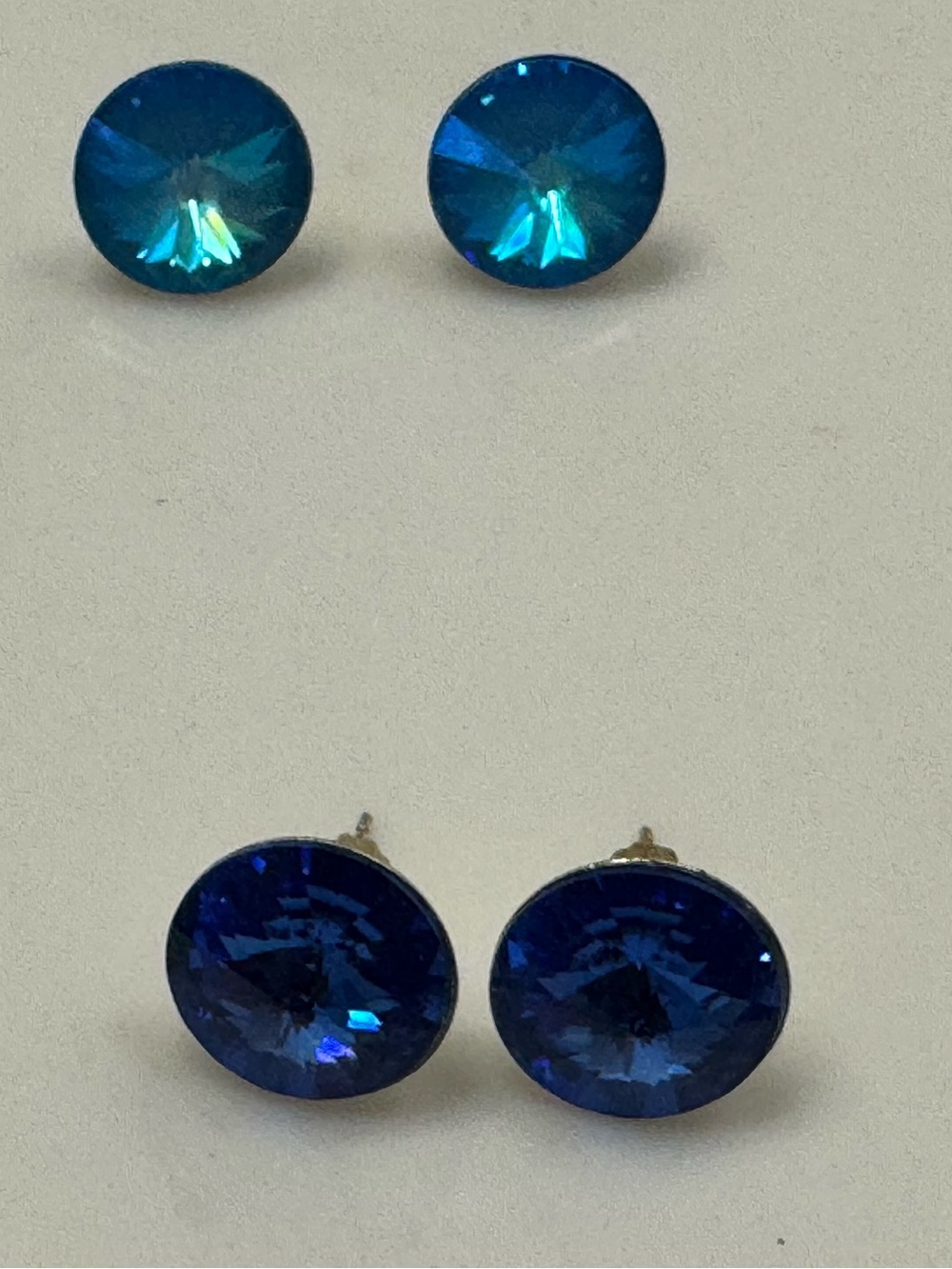 Two pairs crystal stud earrings blue and turquoise